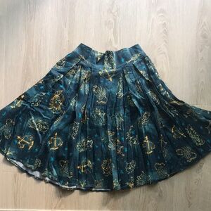 Laura Byrnes, little Jun skirt - teal astrology/Zodiac Print, size Medium